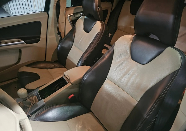 Volvo XC 60 cena 37999 przebieg: 307000, rok produkcji 2010 z Warszawa małe 254